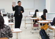 UNM Ciptakan Lulusan yang Siap Bersaing di Dunia Kerja melalui Program IEP