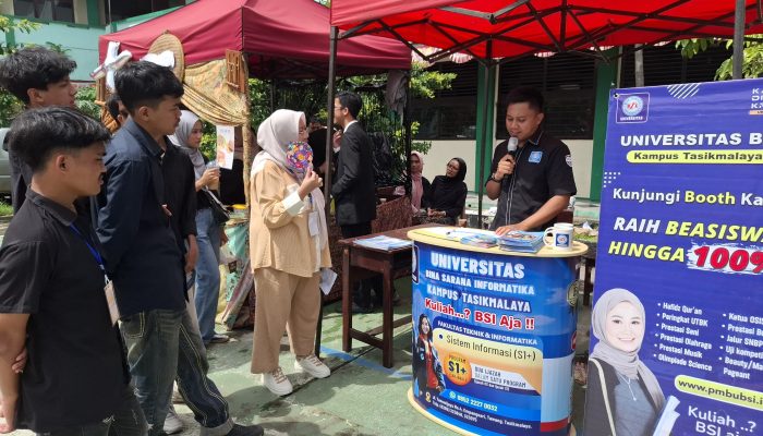 Universitas BSI Kampus Tasikmalaya meriahkan Episentrum SMA Muhammadiyah Tasikmalaya