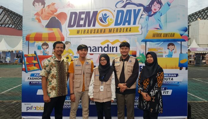 Empat Mahasiswa UBSI Kampus Pontianak Memukau dalam Demoday Wirausaha Merdeka di Universitas Tanjungpura