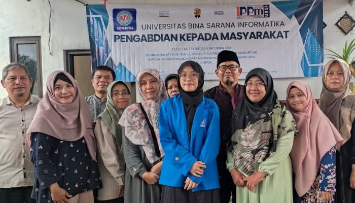 Hibah PKM, Dosen UBSI Kenalkan Aplikasi DAWIS untuk Peningkatan Layanan Masyarakat