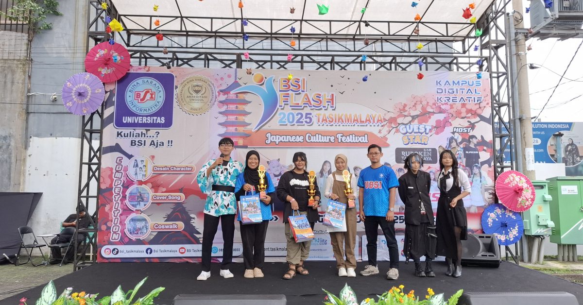 ini dia si paling bernyanyi jepang di lomba coversong BSI Flash 2025 Tasikmalaya