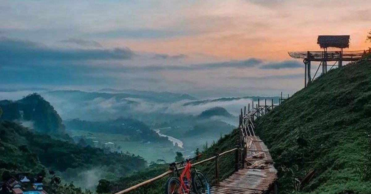 Menikmati Keindahan Alam di Puncak Tasikmalaya: Panduan Wisata ke Bukit Panyangrayan