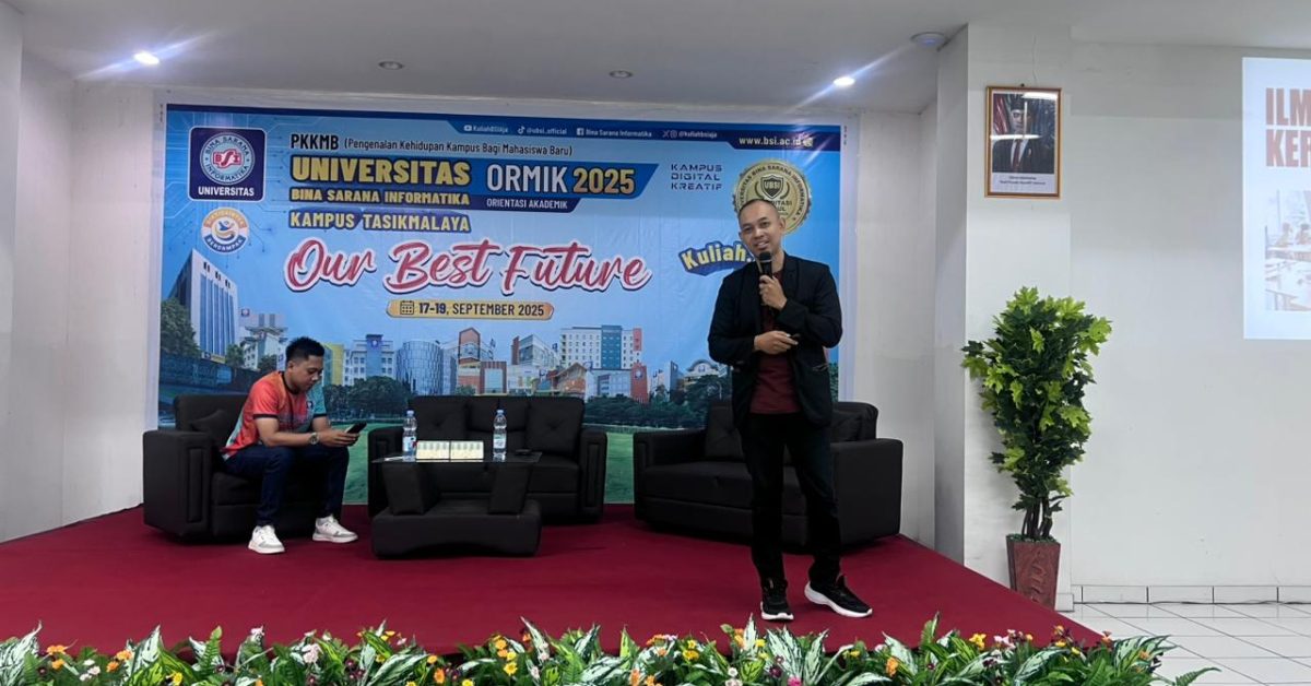 BELAJAR DARI ALUMNI: UBSI TASIKMALAYA KENALKAN REALITA DUNIA KERJA ERA DIGITAL