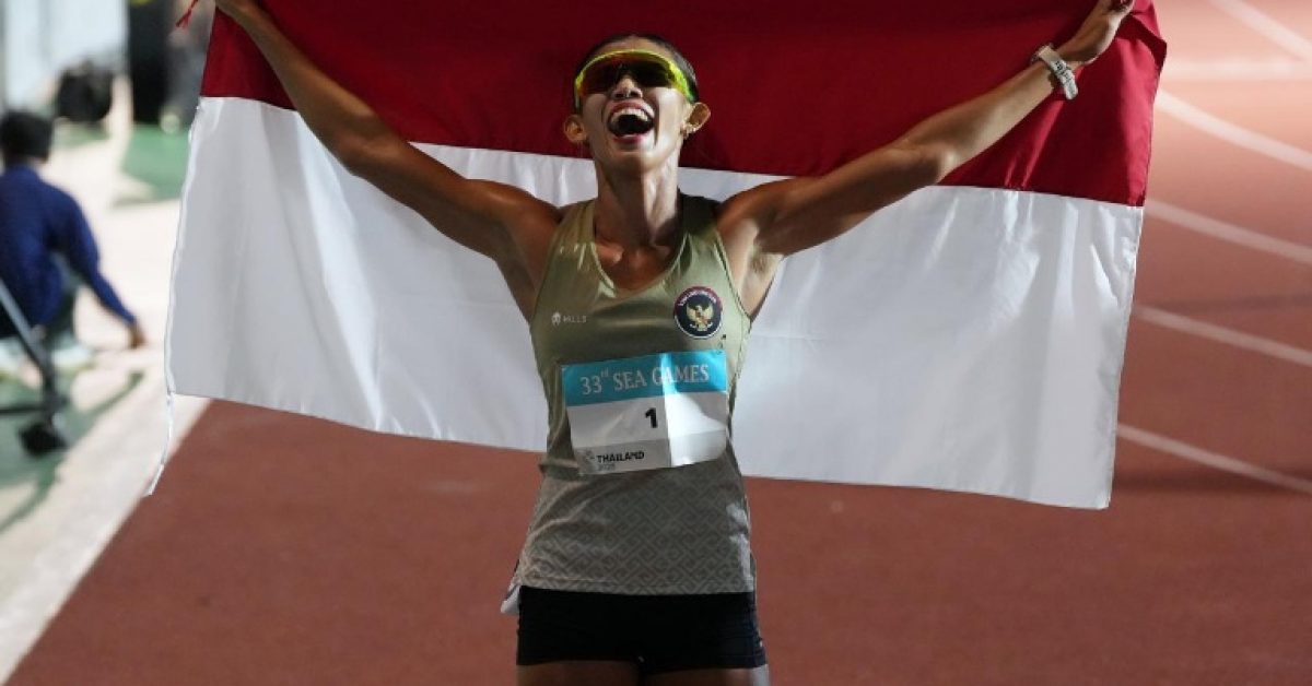 EMILIA NOVA RAIH EMAS COMEBACK DI NOMOR HEPTATHLON