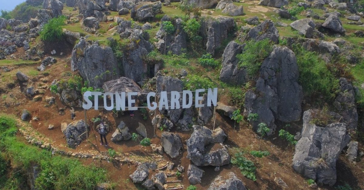 Stone Garden Citatah, Keindahan Purba yang Menarik Perhatian Dunia
