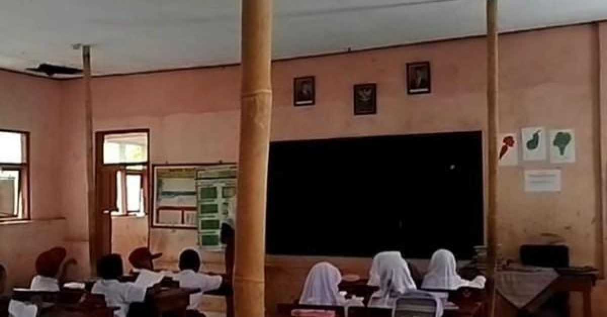Potret Miris Fasilitas Pendidikan di Tasikmalaya