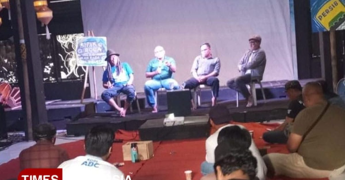 Diskusi Budaya di Tasikmalaya: El Clasico Indonesia, Sepakbola Industri dan Krisis Ruang Publik