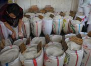 Harga Beras di Jawa Barat Mulai ‘Ugal-ugalan’, Warga Tasikmalaya Mulai Putar Otak