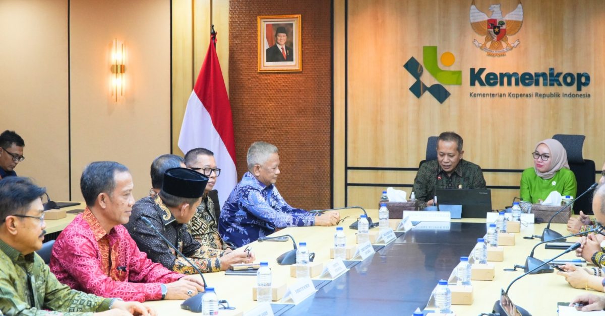Agrinas Palma Perkuat Kemitraan Sawit Rakyat Bersama Petani dan Koperasi