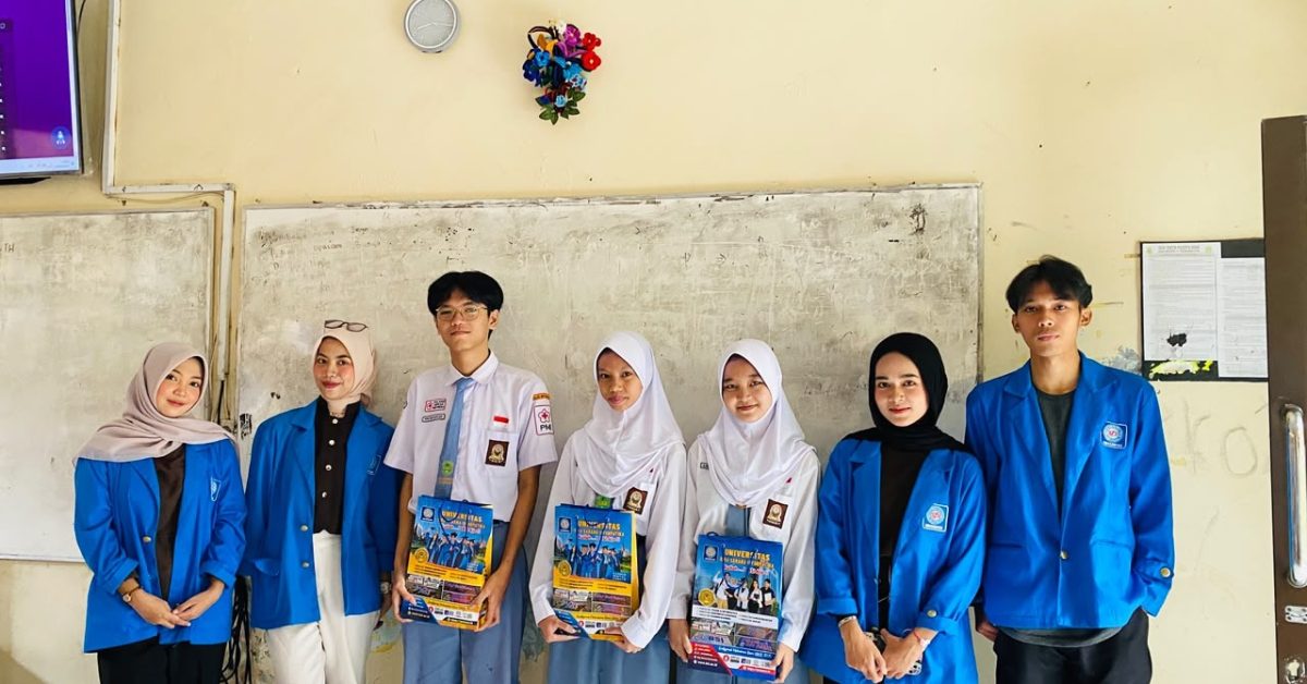 Mahasiswa UBSI Tasikmalaya Kenalkan Business Intelligence dan Microsoft Power BI kepada Siswa SMAN 9 Tasikmalaya