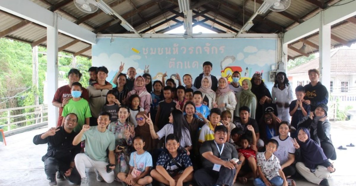 Delegasi UBSI Kenalkan Budaya Lewat Games dan Tari di Thailand
