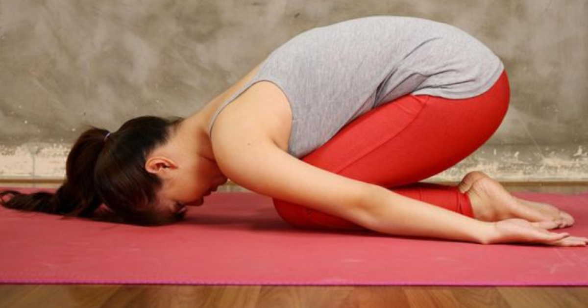 Ampuh Atasi Overthinking, Ini 7 Gerakan Yoga Sederhana agar Tidur Lebih Nyenyak
