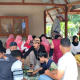 Makan Liwet Bersama Pererat Kebersamaan Tim BSI Explore dan Warga Cikiray
