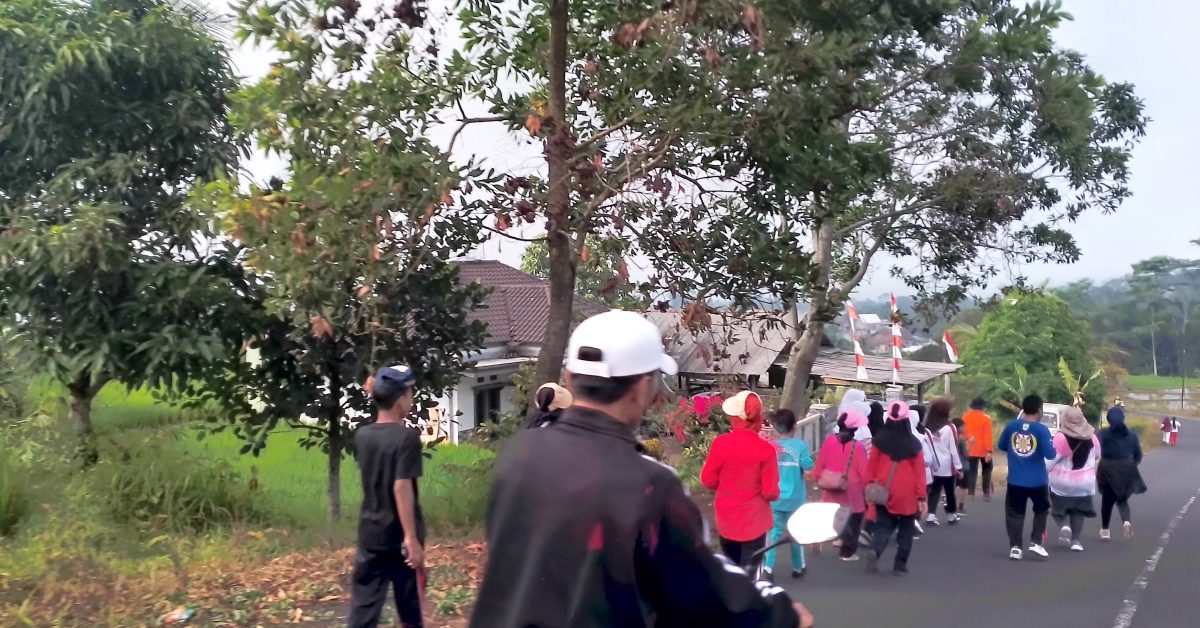 Jalan Sehat Citepus Meriahkan HUT RI dengan berbagai Doorprize