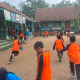 Bermain Bola, Tim BSI Explore Ciptakan Keseruan di Kelas 3 SDN 3 Cisayong