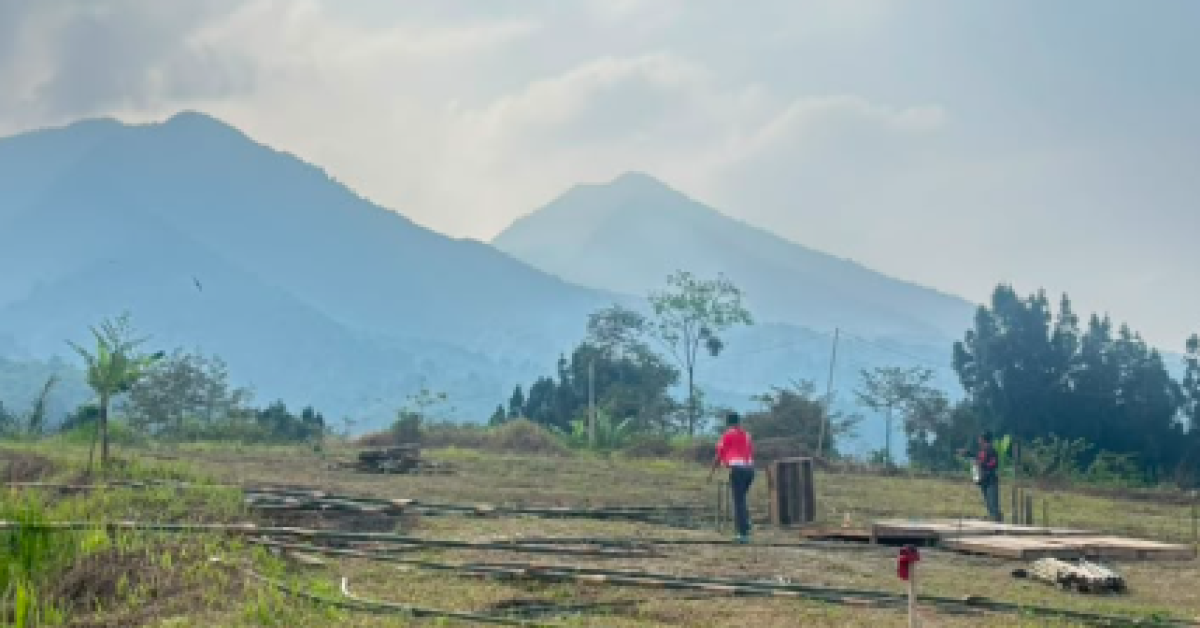 Persiapan Panggung Camping Dimulai, Warga Antusias Siapkan Pagelaran Santanacamp