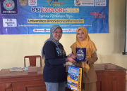 Perpisahan BSI Explore Bersama Guru SDN 3 Cisayong, Penyerahan Cendera Mata Jadi Kenang-Kenangan