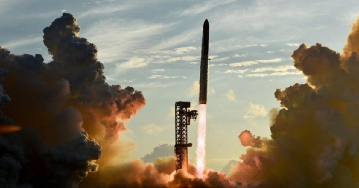 Starship SpaceX untuk Pertama Kalinya Capai Orbit dan Lepas 26 Satelit Starlink