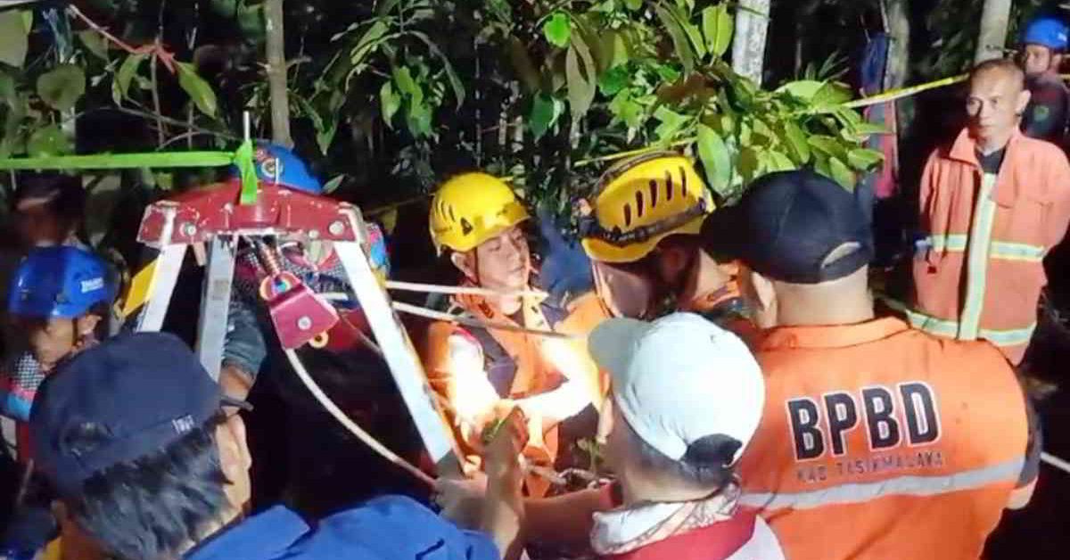 Ular Berbisa Hambat Evakuasi Lansia yang Tewas di Sumur Salawu