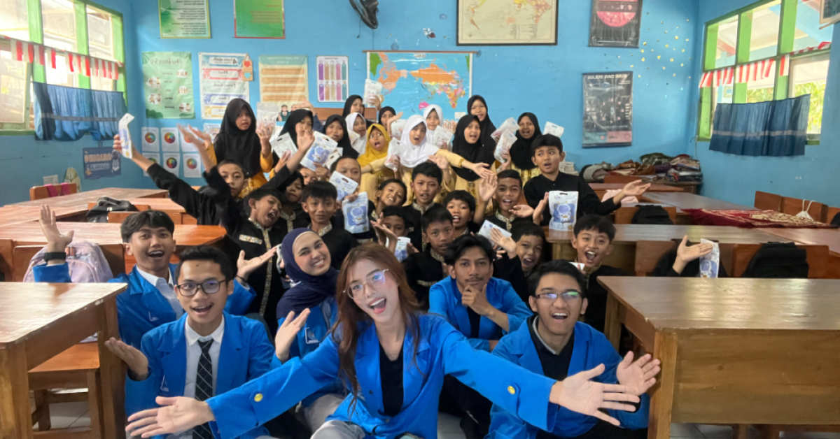 Mahasiswa UBSI Tasikmalaya Gelar Pengabdian di SDN 2 Sukamanah, Tanamkan Nilai Toleransi dan Etika Digital Sejak Dini